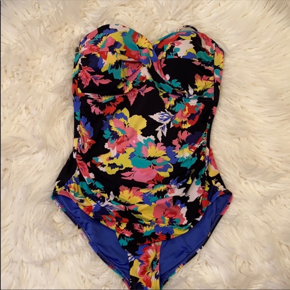 Anne Cole one piece floral bathing suit